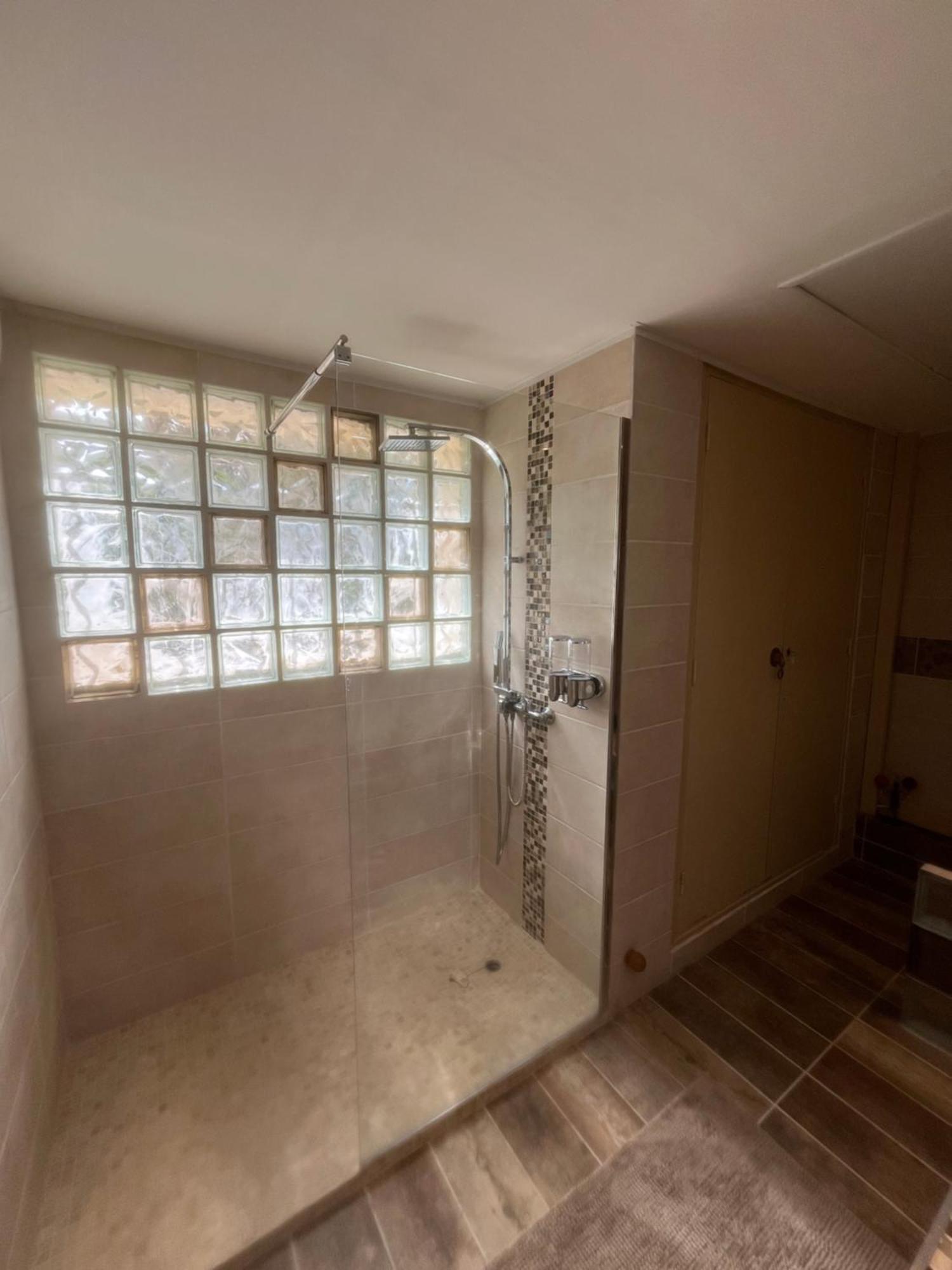 Chambre D'Hotes La Tour-dʼAigues Εξωτερικό φωτογραφία