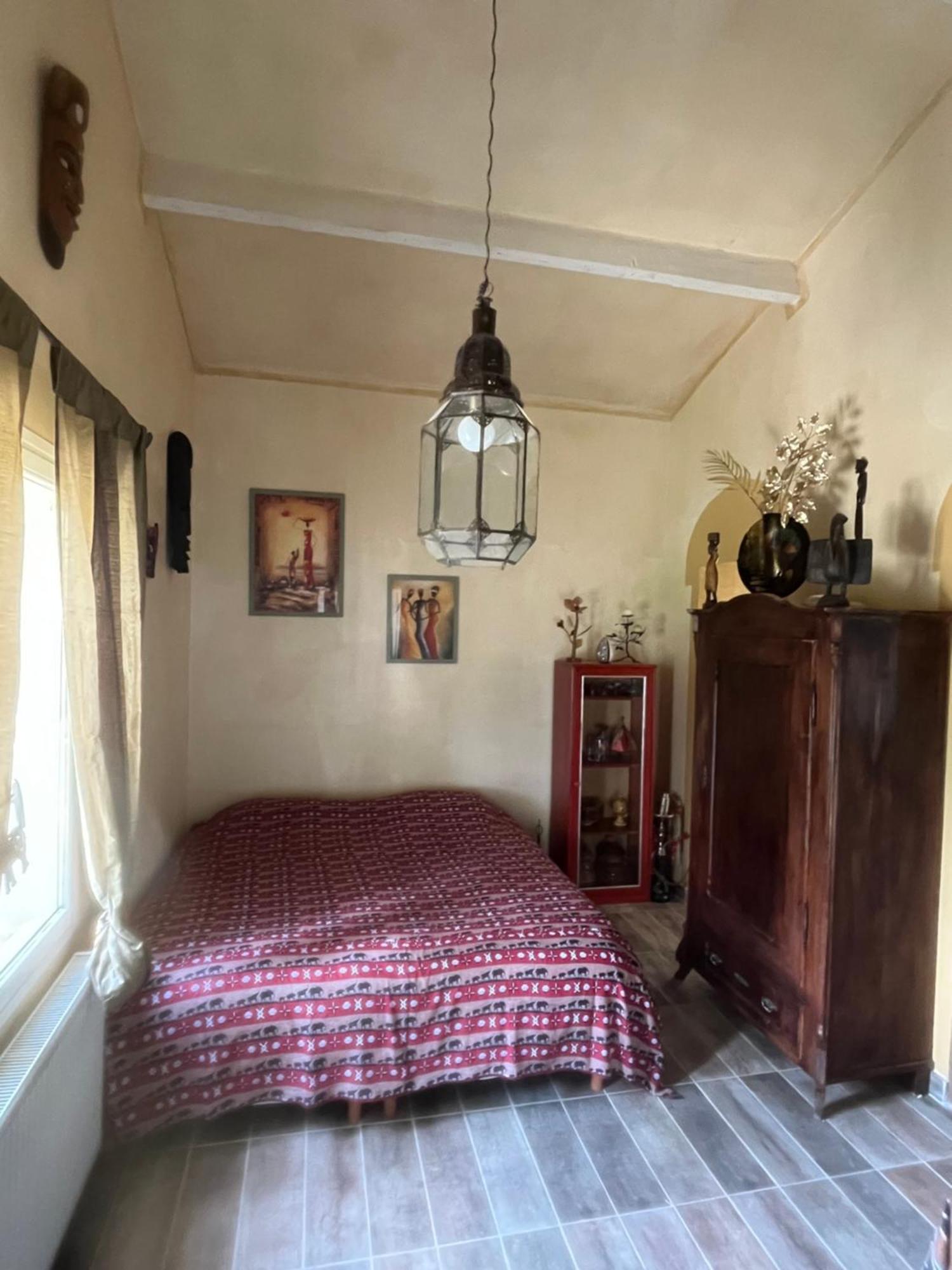 Chambre D'Hotes La Tour-dʼAigues Εξωτερικό φωτογραφία